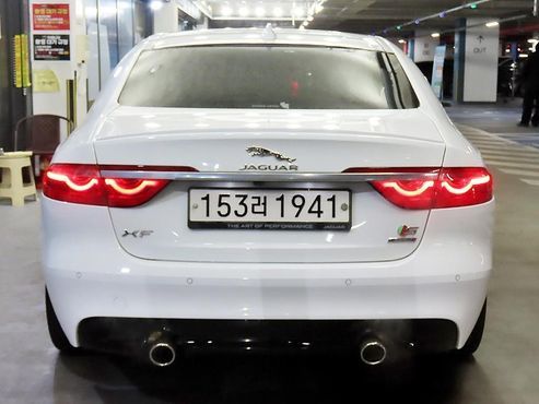 Jaguar XF 3.0 S AWD — пробег 130 517 км — фото 5 из 5