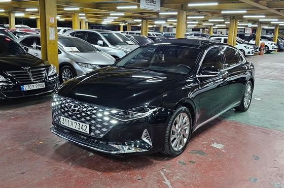 Hyundai Grandeur Calligraphy — пробег 63 901 км — фото 1 из 5