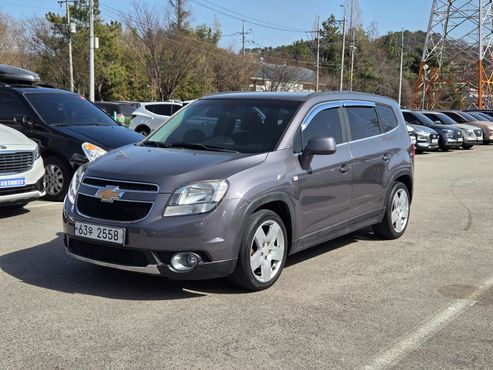 Chevrolet (Daewoo) Orlando 2.0 Diesel LTZ Premium — пробег 157 000 км — фото 1 из 5