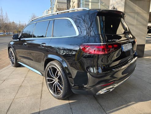 Mercedes-Benz GLS-Class GLS450 4MATIC — пробег 9 000 км — фото 2 из 5