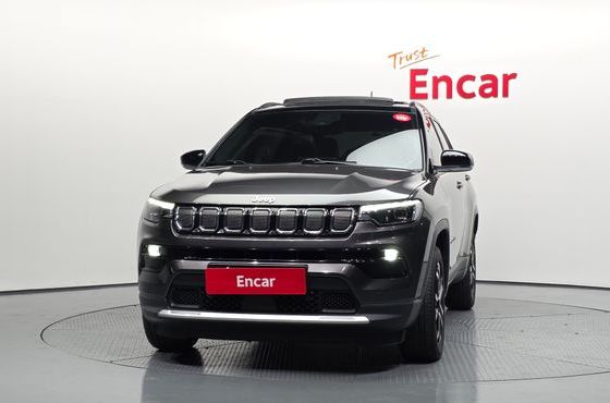 Jeep Compass 2.4 Limitied AWD — пробег 64 877 км — фото 3 из 5