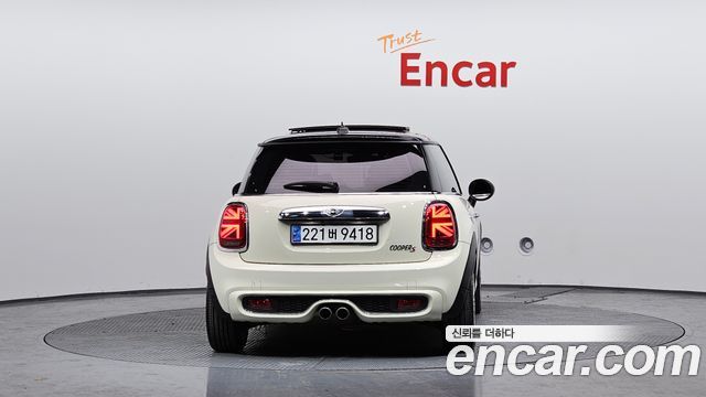 Mini Cooper из Кореи Encar