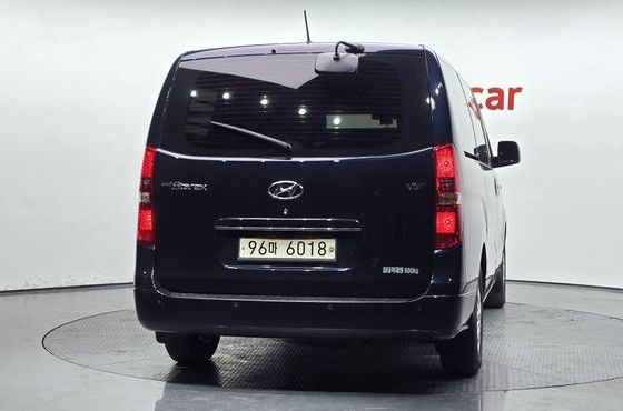 Hyundai Starex Van 5-Seater Modern — пробег 70 653 км — фото 4 из 5