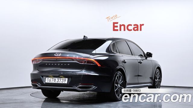 Hyundai Grandeur из Кореи Encar