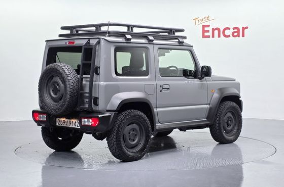 Suzuki Jimny 1.5 — пробег 7 722 км — фото 2 из 5