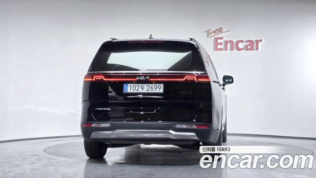 Kia Carnival из Кореи Encar