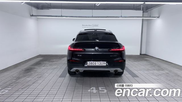 BMW X4 xDrive20i xLine — пробег 86 138 км — фото 4 из 5