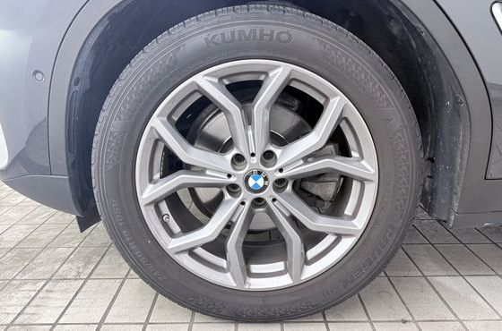 BMW X4 xDrive20i xLine — пробег 86 138 км — фото 5 из 5