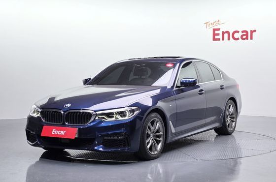 BMW 5-Series 520i M Sport — пробег 66 101 км — фото 1 из 5