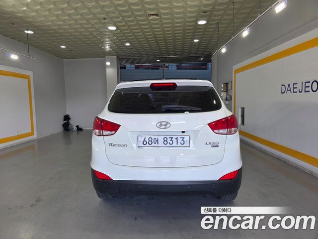 Hyundai Tucson Diesel 2WD LX20 Luxury — пробег 213 175 км — фото 4 из 5