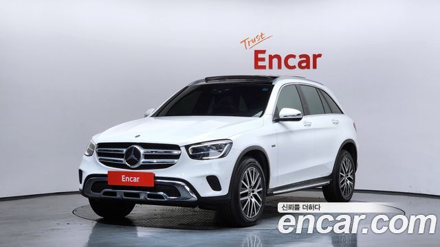 Mercedes-Benz GLC-Class GLC300e 4MATIC — пробег 134 724 км — фото 1 из 5