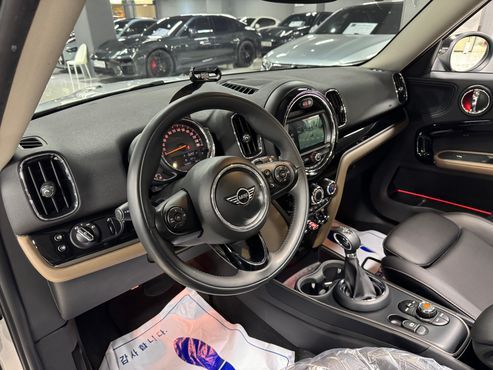 Mini Countryman Standard 2nd — пробег 102 000 км — фото 4 из 5