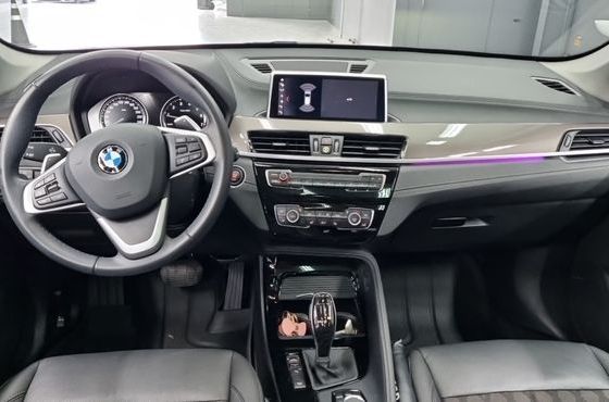 BMW X1 xDrive 20i xLine — пробег 49 015 км — фото 5 из 5