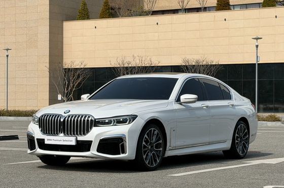 BMW 7-Series 740d xDrive M Sport — пробег 108 622 км — фото 1 из 5