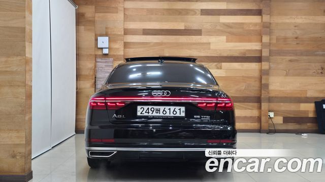 Audi A8 55 TFSI Quattro LWB — пробег 80 637 км — фото 4 из 5