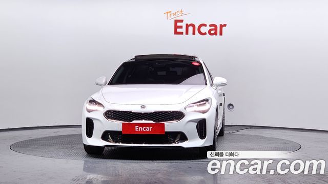Kia Stinger из Кореи Encar