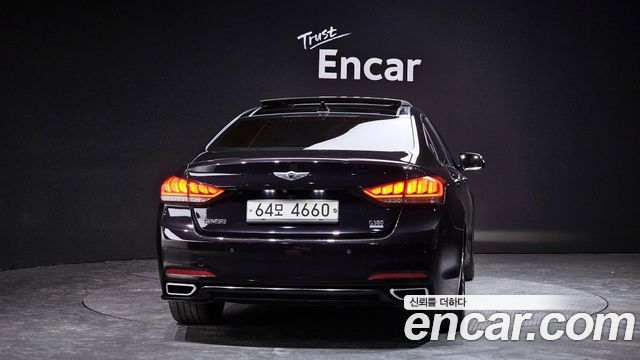 Hyundai Genesis из Кореи Encar