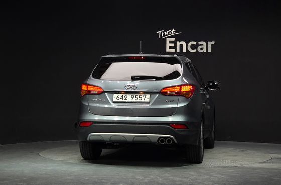 Hyundai Santafe Diesel(e-VGT) 2.0 2WD Exclusive — пробег 77 101 км — фото 4 из 5