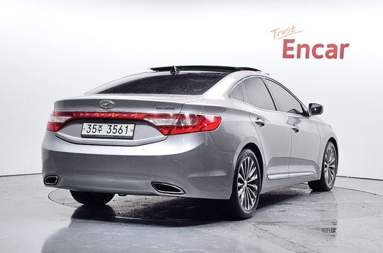 Hyundai Grandeur HG300 Exclusive — пробег 154 032 км — фото 2 из 5
