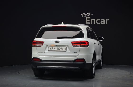 Kia Sorento Diesel 2.0 2WD Prestige — пробег 81 195 км — фото 4 из 5