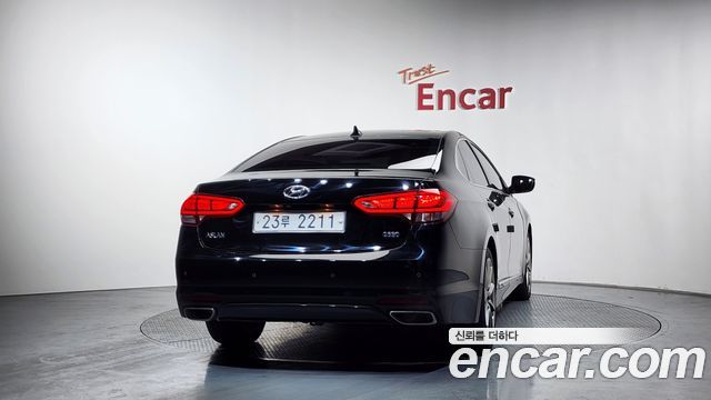 Hyundai Aslan из Кореи Encar