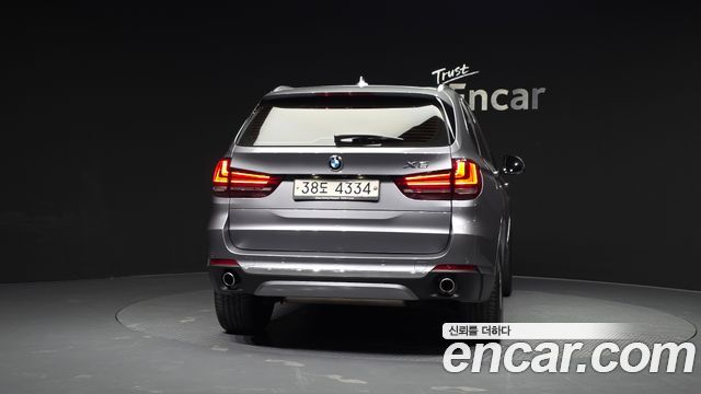 BMW X5 xDrive 30d — пробег 104 816 км — фото 4 из 5