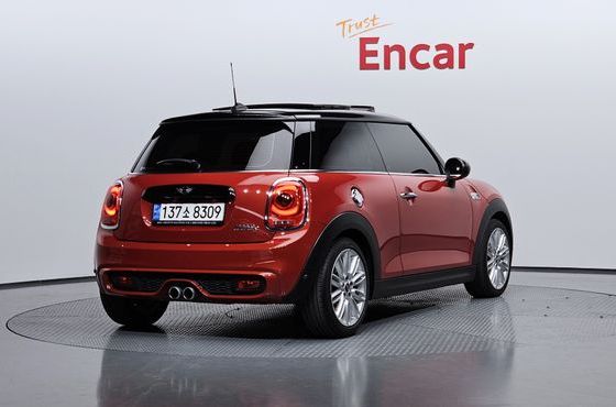 Mini Cooper Standard Third Generation — пробег 39 402 км — фото 2 из 5