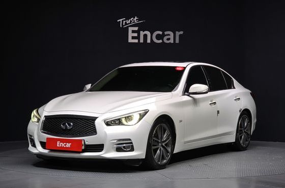 Infiniti Q50 2.2d Premium — пробег 185 913 км — фото 1 из 5