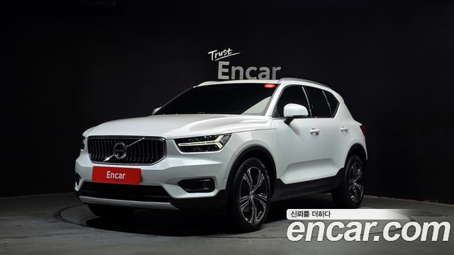 Volvo XC40 B4 Inscription — пробег 108 997 км — фото 1 из 5