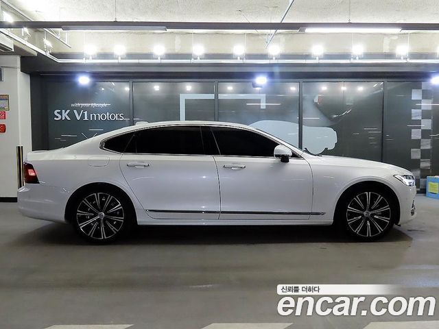 Volvo S90 B5 Ultimate Bright — пробег 28 000 км — фото 4 из 5