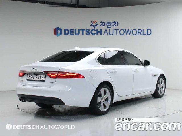 Jaguar XF 20d Prestige — пробег 93 503 км — фото 2 из 5