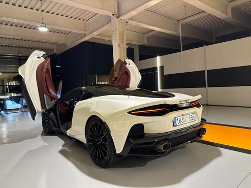 Mclaren GT 4.0 — пробег 27 000 км — фото 3 из 5