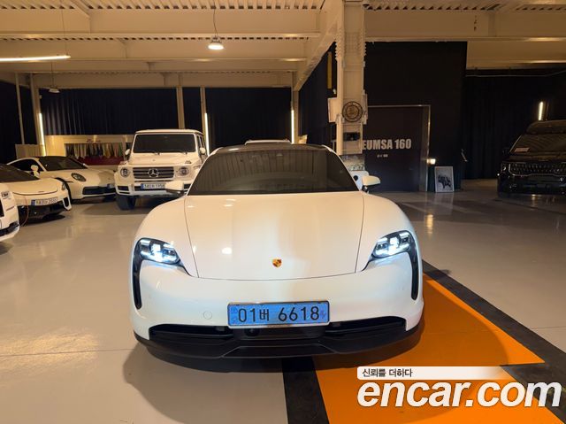 Porsche Taycan Base — пробег 55 000 км — фото 5 из 5