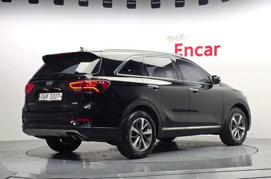 Kia Sorento Diesel 2.0 2WD Prestige — пробег 75 482 км — фото 2 из 5