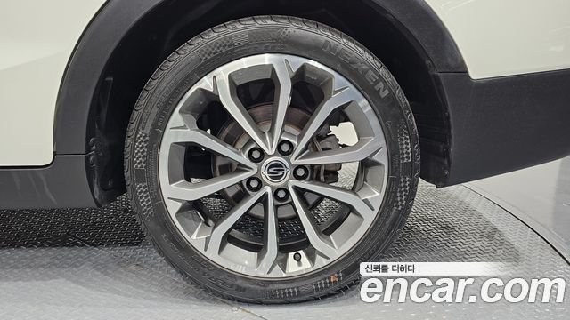 Ssangyong TIBOLI из Кореи Encar