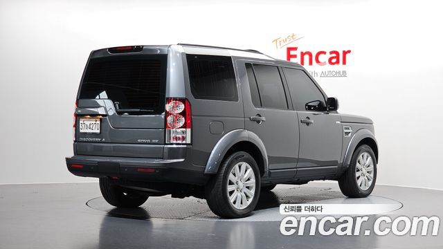Land Rover Discovery 3.0 SDV6 SE — пробег 135 554 км — фото 2 из 5