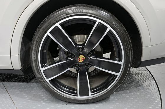 Porsche Cayenne 3.0 — пробег 63 090 км — фото 5 из 5