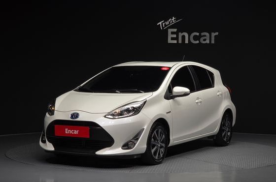 Toyota Prius 1.5 — пробег 96 882 км — фото 1 из 5