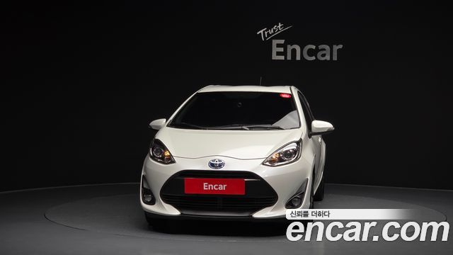 Toyota Prius 1.5 — пробег 96 882 км — фото 3 из 5