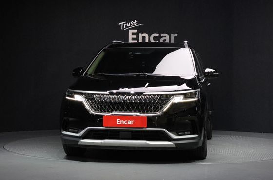 Kia Carnival 9-Seater Prestige — пробег 67 749 км — фото 3 из 5