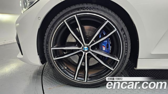 BMW 3-Series из Кореи Encar