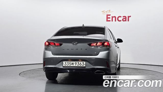 Hyundai Sonata 2.0 Smart Choice — пробег 135 413 км — фото 4 из 5