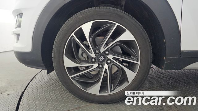 Hyundai Tucson из Кореи Encar