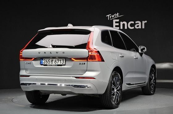 Volvo XC60 B5 Inscription — пробег 83 780 км — фото 2 из 5