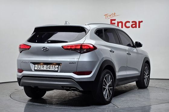Hyundai Tucson Diesel 2.0 2WD Modern — пробег 76 787 км — фото 2 из 5