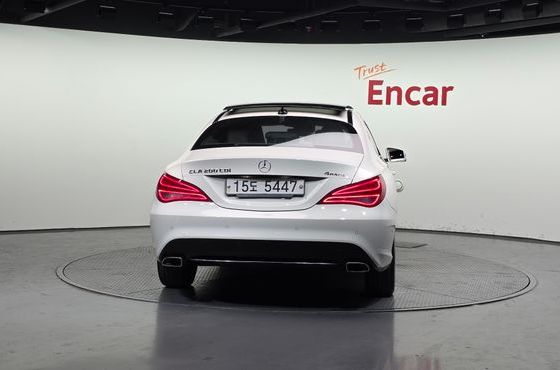 Mercedes-Benz CLA-Class CLA200 CDI 4MATIC — пробег 139 215 км — фото 4 из 5