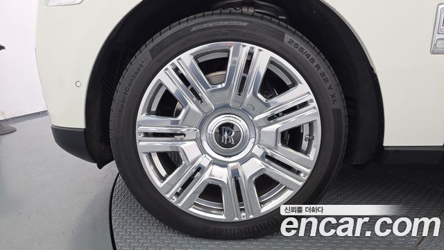Rolls-Royce Cullinan из Кореи Encar
