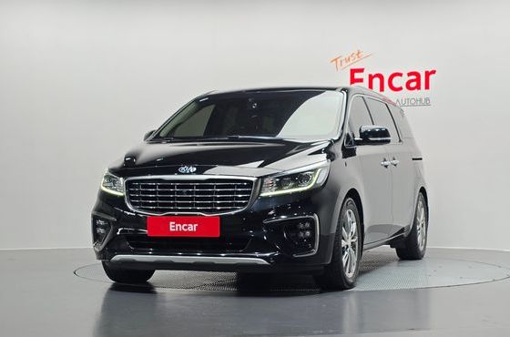 Kia Carnival 9-Seater Noblesse Special — пробег 115 683 км — фото 3 из 5