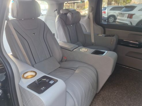 Kia Carnival 7-Seater Limousine President — пробег 90 861 км — фото 1 из 5