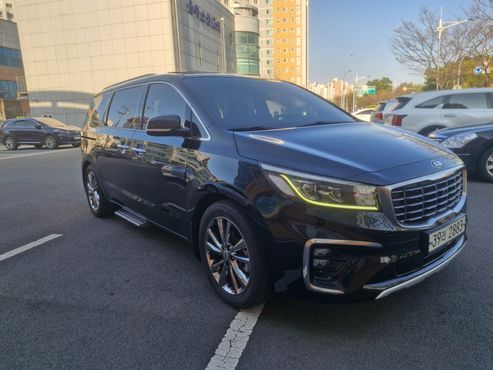 Kia Carnival 7-Seater Limousine President — пробег 90 861 км — фото 3 из 5